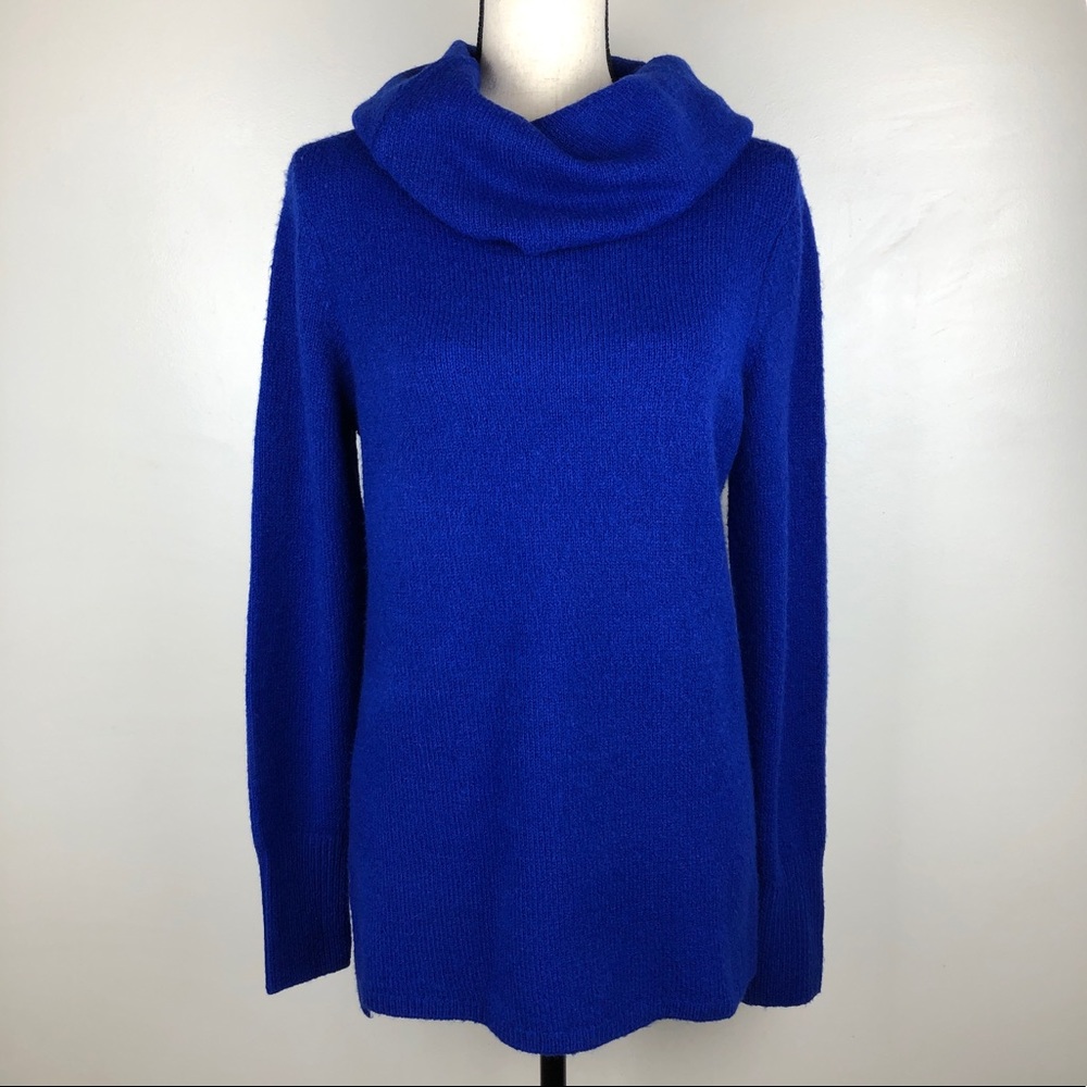 DKNY Blue Sweater in Medium NWT